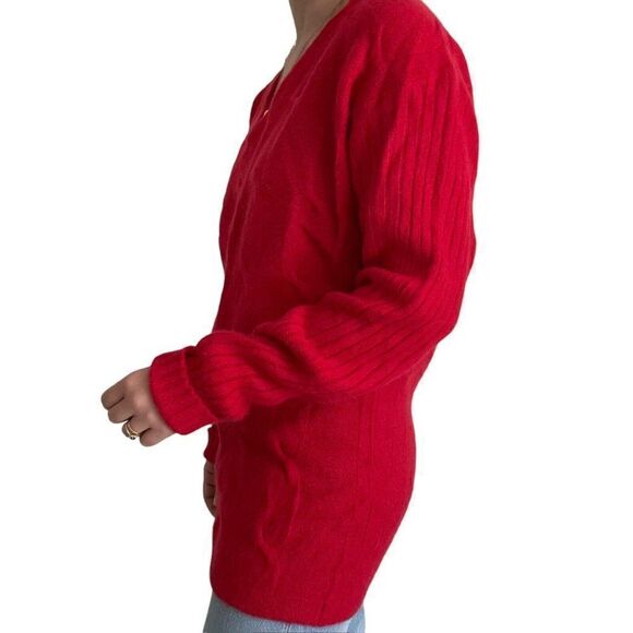 Vintage 90s Womens The Limited Cherry Red Angora Blend Cable V Neck Sweater Sz M - Picture 10 of 10